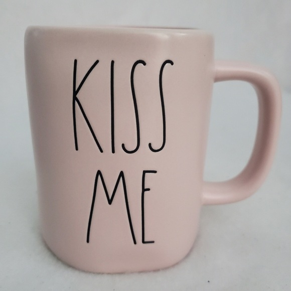 Rae Dunn Other - 🥳HP🥳 Rae Dunn “Kiss Me” Coffee Mug